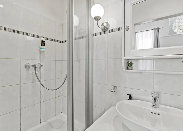 Bright Hideaway, Augarten And Danube - 5 Min Metro - 10 Min Center * Vienna