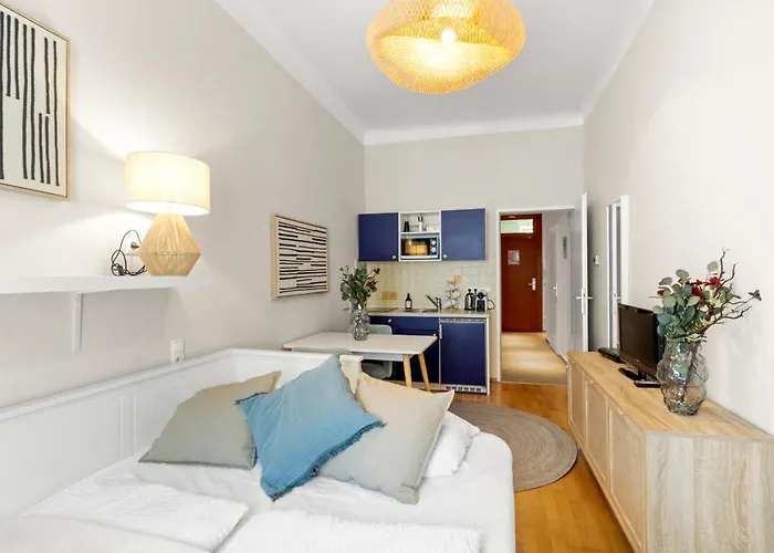 Daire Bright Hideaway, Augarten And Danube - 5 Min Metro - 10 Min Center Viyana