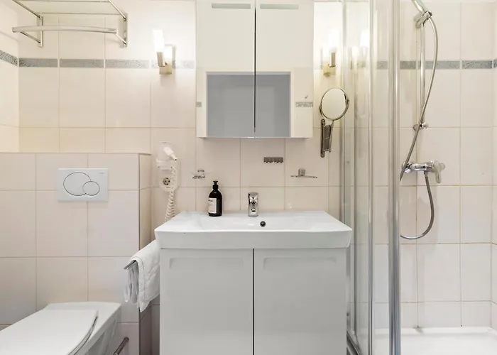 Daire Bright Hideaway, Augarten And Danube - 5 Min Metro - 10 Min Center Viyana