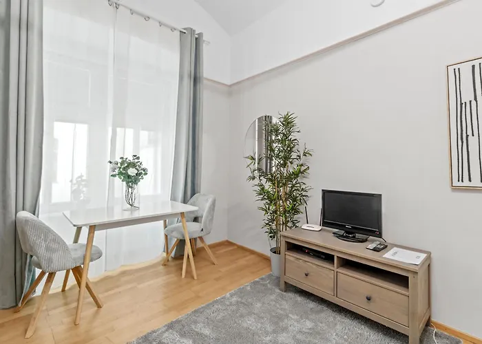 Bright Hideaway, Augarten And Danube - 5 Min Metro - 10 Min Center شقة