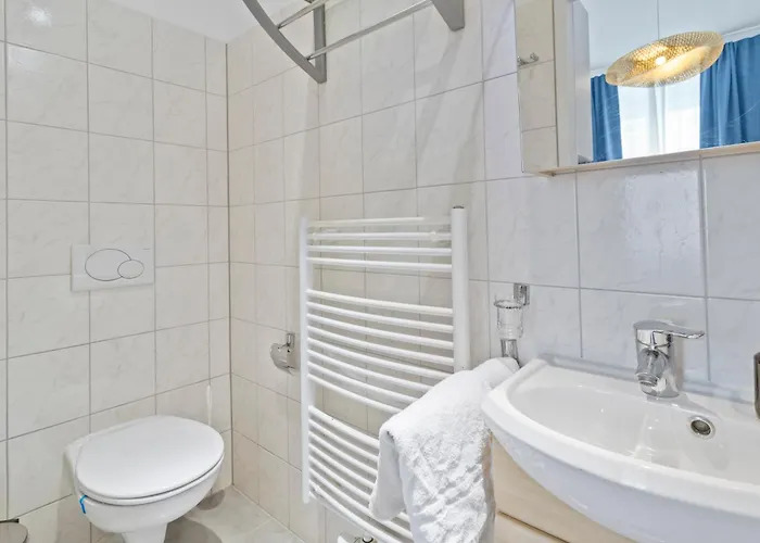 Bright Hideaway, Augarten And Danube - 5 Min Metro - 10 Min Center * Viyana
