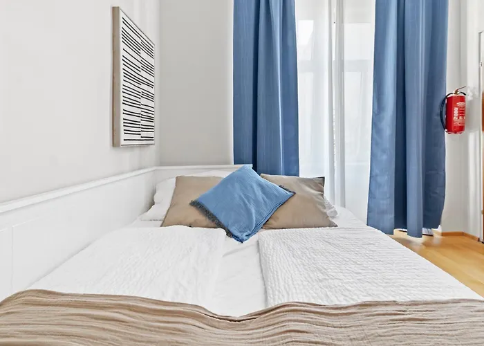Daire Bright Hideaway, Augarten And Danube - 5 Min Metro - 10 Min Center Viyana