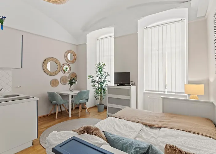 Daire Bright Hideaway, Augarten And Danube - 5 Min Metro - 10 Min Center *