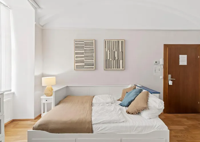 Bright Hideaway, Augarten And Danube - 5 Min Metro - 10 Min Center Daire *