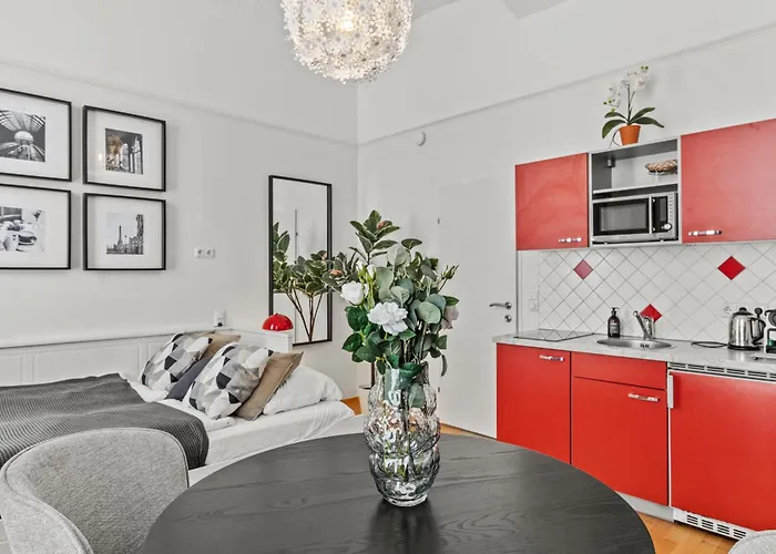 Bright Hideaway, Augarten And Danube - 5 Min Metro - 10 Min Center Viyana