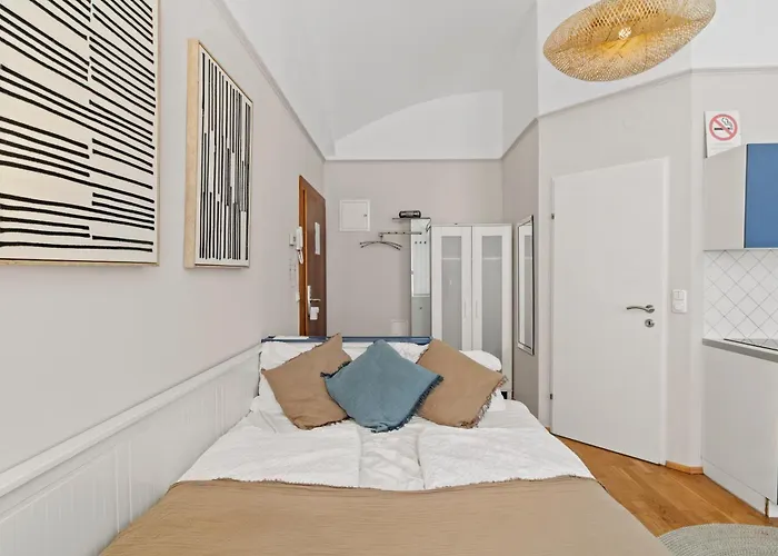 Bright Hideaway, Augarten And Danube - 5 Min Metro - 10 Min Center Daire