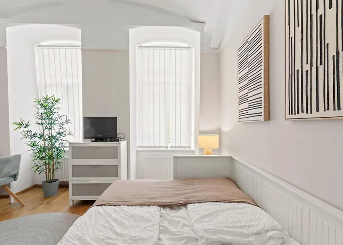 Apartment Bright Hideaway, Augarten And Danube - 5 Min Metro - 10 Min Center *